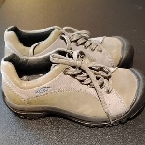 Keen 6M Women's New : Two-Tone Outdoor Shoes